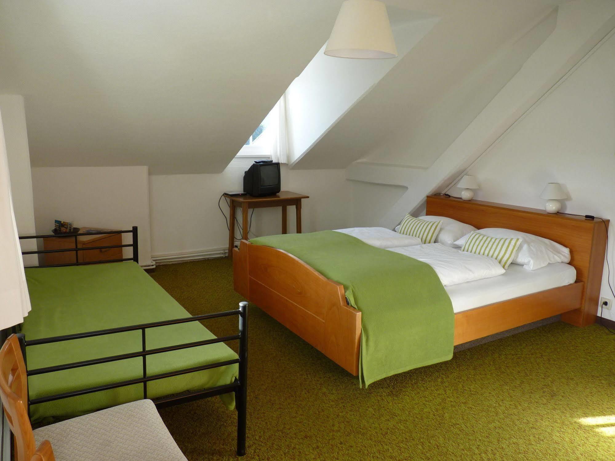 Gasthof Albergo Kreuzwirt Fie allo Sciliar Exterior photo